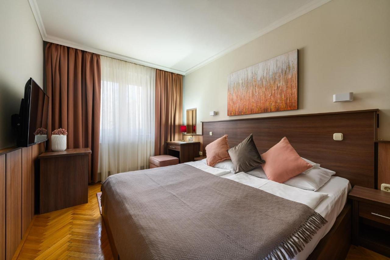 Appartement Szilfa étterem Mariann *